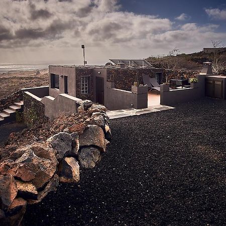 Villa La Casita Del Volcan à Ye Extérieur photo